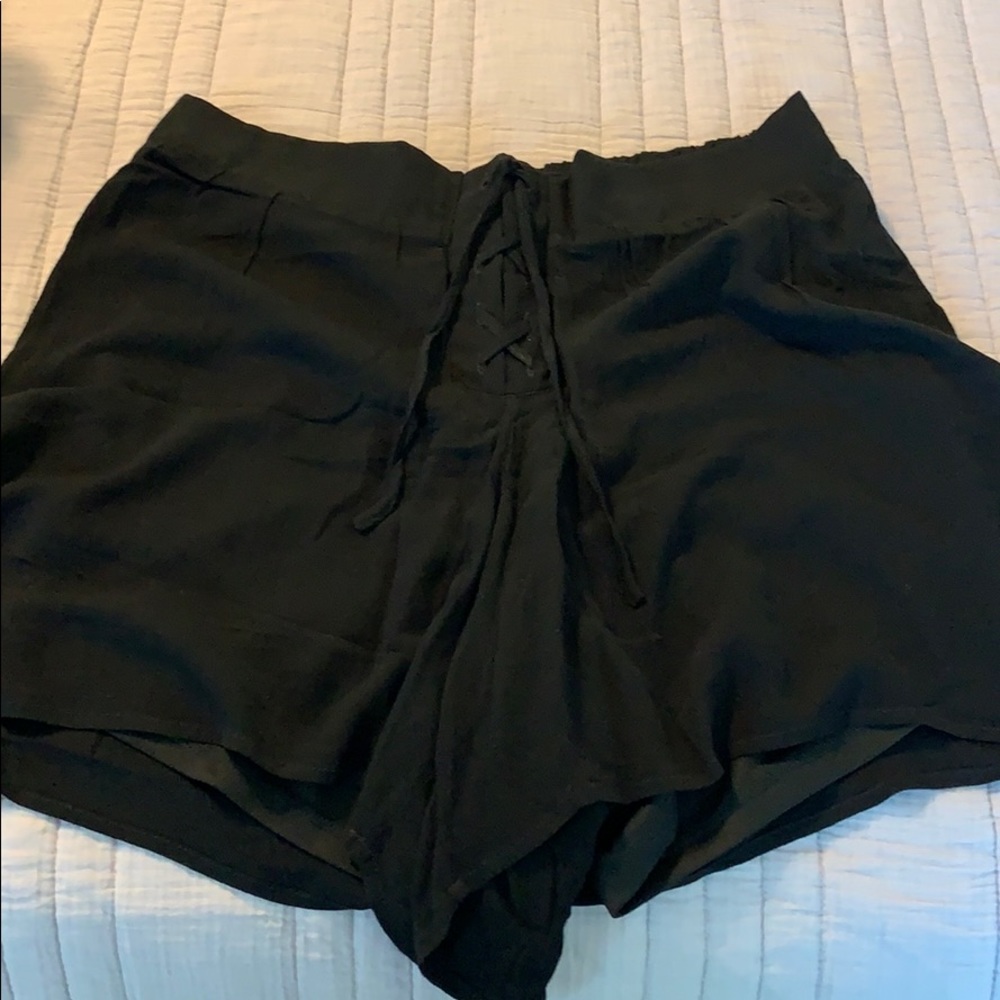 Torrid High Waisted Flowy Shorts summer 0x 10 to 12